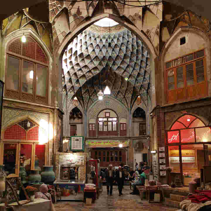 picture showing the interior of the Grand Bazaar of Kashan